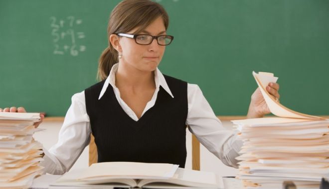 Mai mulți bani pentru cadrele didactice evaluatoare de manuale - prof-1518449615.jpg