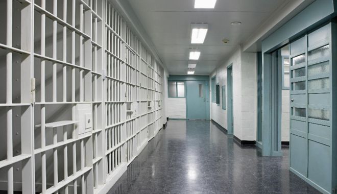 O profesoară acuzată că a întreținut relații sexuale cu un elev a scăpat de închisoare căsătorindu-se cu el - profesoara-1643813746.jpg