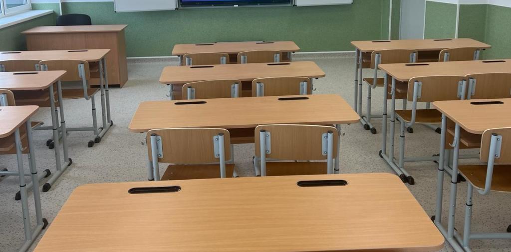 Un elev și-a bătut profesorul, în clasă, până l-a băgat în spital. Agresorul a fost prins - profesor-1760112673.jpeg