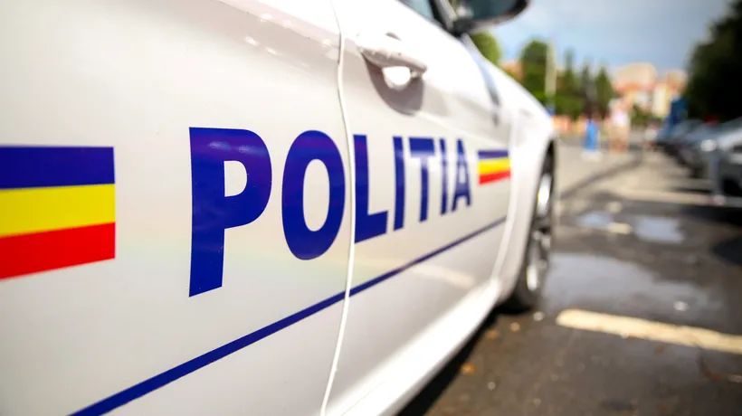 Profesor în vârstă de 62 de ani de la un liceu, reţinut pentru că ar fi avut o relaţie cu o elevă - profesor-62-ani-retinut-1712932286.jpg