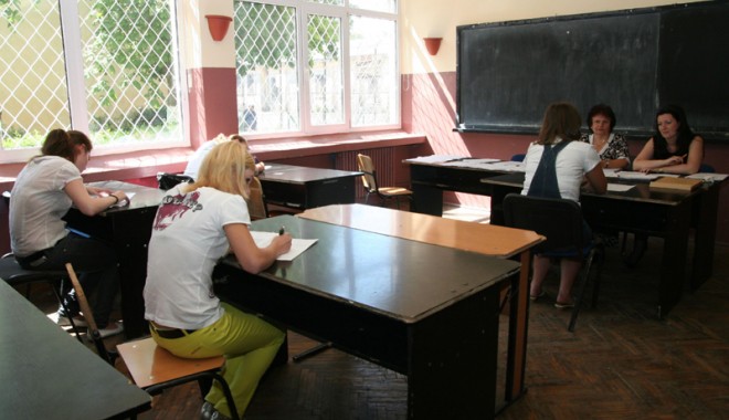 În atenția elevilor constănțeni de clasa a VIII-a - profesorconcurs1383242251-1401105496.jpg