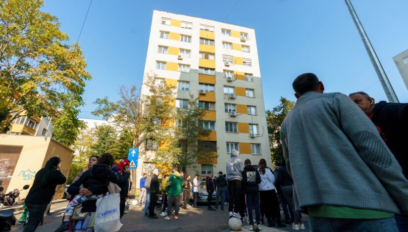 Victimele exploziei din Rahova, indignate. Guvernul vrea să îi facă chiriași - profimedia1046201245824x469-1761125303.jpg