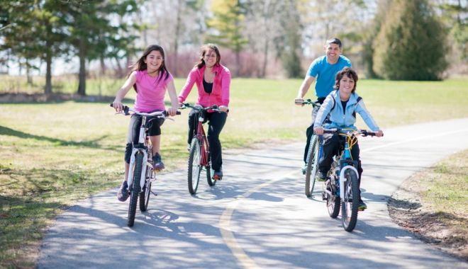 Profitați de vremea frumoasă și participați la o plimbare cu bicicleta! - profitalamaxim-1566588034.jpg