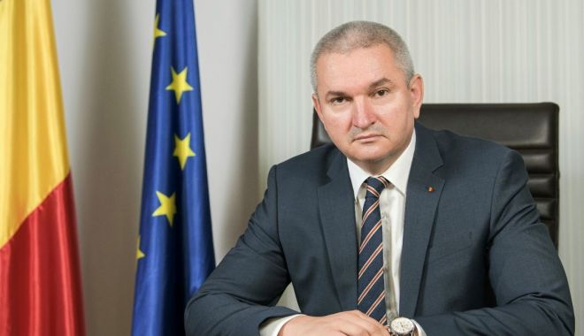 Prof. univ. dr. Nicu Marcu - președintele ASF: Digitalizarea impune adaptarea modelelor de supraveghere pentru prevenirea vulnerabilităților - profunivdrnicumarcupresedintelea-1606464934.jpg