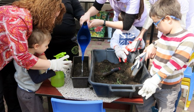Program de terapie pentru copiii care suferă de autism - programdeterapie2-1396366367.jpg