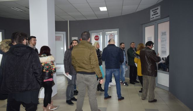 Cum se lucrează  la Permise Auto,  de sărbători - programpermise-1522944441.jpg