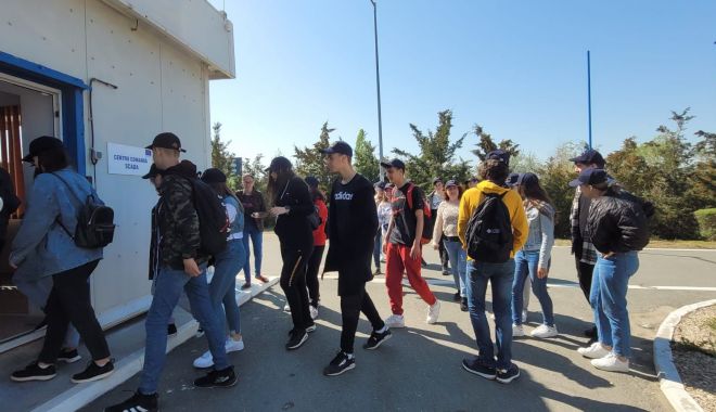 Elevii constănţeni, informaţi despre importanța protejării mediului și despre epurarea apelor uzate