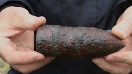 ȘOCANT! Un bărbat și-a satisfăcut plăcerile sexuale folosind un proiectil exploziv - proiectil06b77514900-1320481656.jpg
