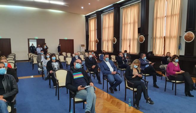Consilierii locali din Constanța au decis! Unitățile școlare vor primi echipamente IT - proiectprimarieprint1-1605552952.jpg