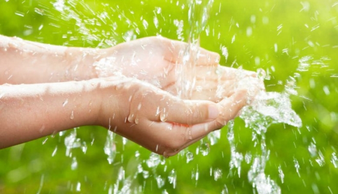 Avarie RADET. Când vine apa caldă și apa rece în cartierul CET din Constanța - promowatersplash-1464264075.jpg