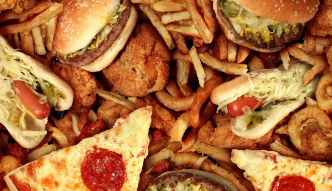 Protecția Consumatorilor pune șaua pe fast-food-uri - protectiaconsumatorilorpunesauap-1662141372.jpg
