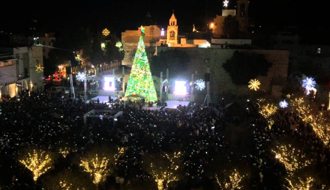 Protest anti-Trump! Palestinienii  au stins luminile de Crăciun din Betleem - protest-1512657520.jpg