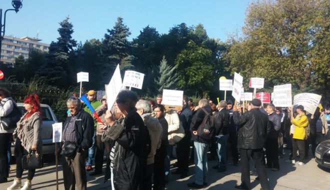 Miting de mare amploare, de Ziua Feroviarilor - protest-1524408478.jpg