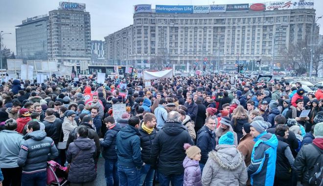 Nou protest în Piața Victoriei față de ordonanța de modificare a legilor justiției - protest-1550998779.jpg