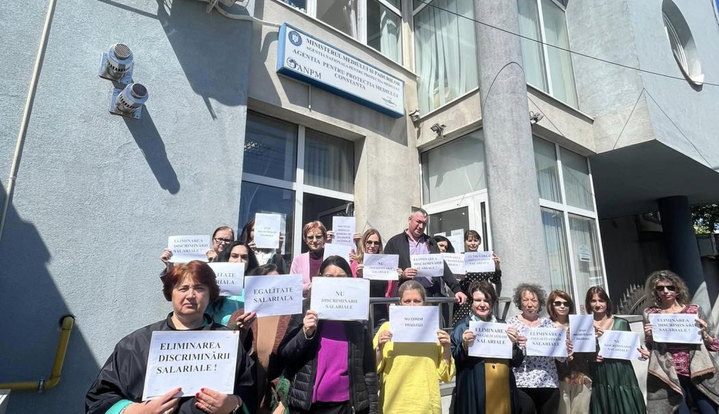 Angajații APM au fost auziți! Iată ce măsuri referitoare la salarizarea personalului au fost aprobate - proteste-apm-1716538922.jpg
