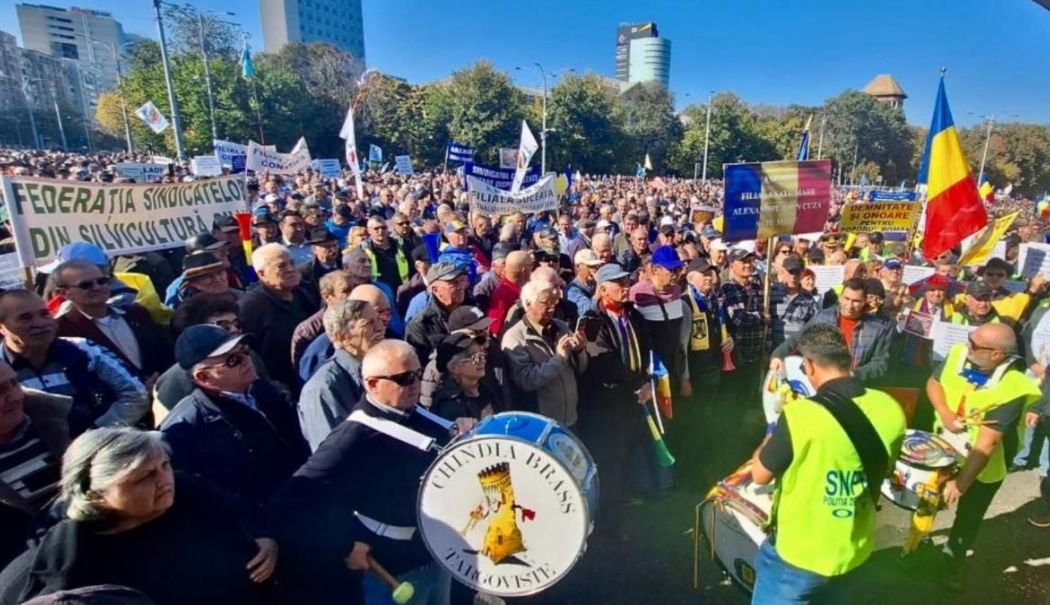 Silvicultorii au ieșit iar în stradă, nemulţumiţi de tăierea salariilor - proteste-silvicultori-1742373681.jpg