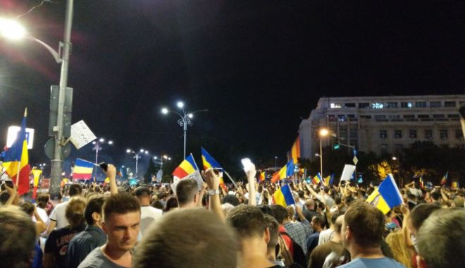 Raed Arafat, despre protestatarul mort: Autopsia poate arăta altceva - proteste27595800-1534852082.jpg