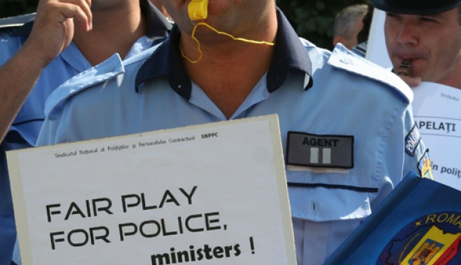 Polițiștii problemă și 