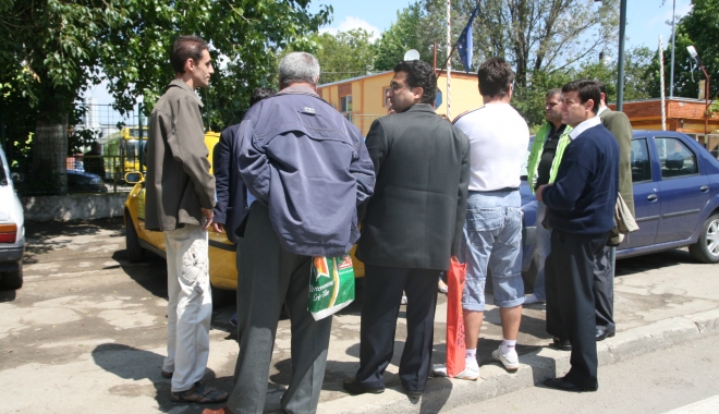 Protest la Primăria Constanța. Sindicatul RATC iese în stradă - protestratc112-1472632249.jpg