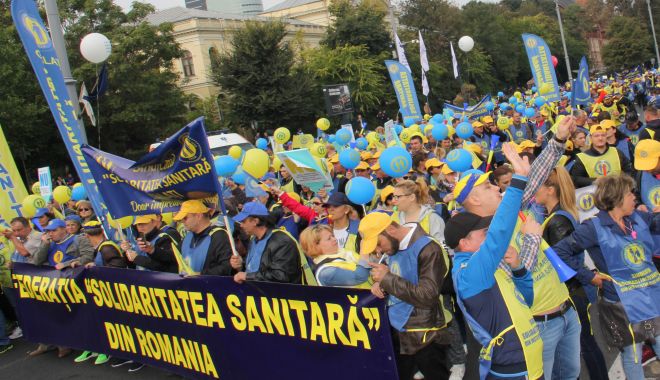 Sindicaliștii din Sănătate anunță grevă generală în 27 iunie dacă nu le sunt soluționate revendicările - protestsolidaritateasanitara-1687691581.jpg