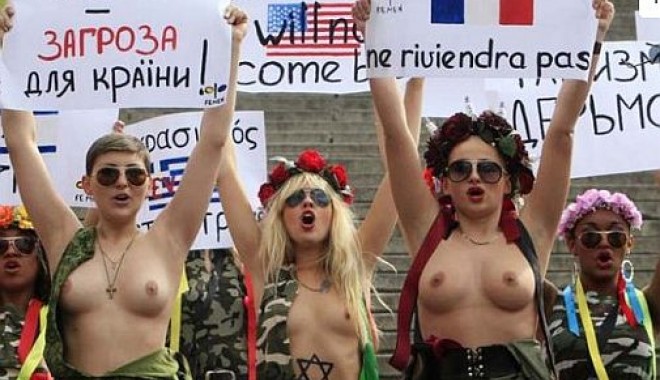 Cum au protestat topless femeile din Ucraina față de Euro 2012 / VIDEO - protestucraina-1317130152.jpg