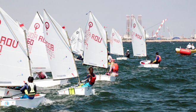 Provocare pe Marea Neagră.  Cine sunt campionii la yachting - provocare-1535725209.jpg