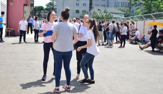Provocare pentru elevii constănțeni: bursa de performanță va fi 1.000 de lei - provocarepentruelevi-1573436958.jpg
