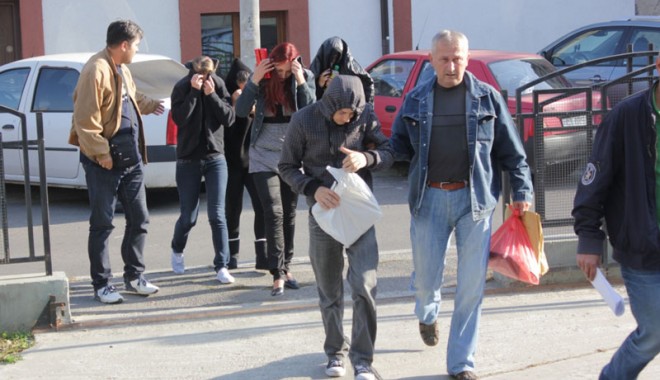 Proxenet prins în flagrant. Cât cerea pentru o minoră - proxenetmedgidia-1411581153.jpg