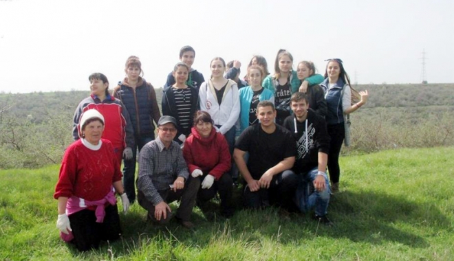 PSD Cumpăna, campanie de ecologizare pentru protejarea naturii - psdcumpanacampanieecologizare-1460473813.jpg