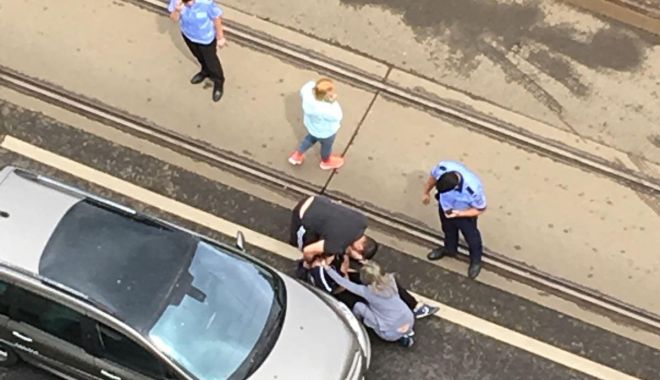 UN ȘOFER CARE CIRCULA REGULAMENTAR, ÎNJUNGHIAT ÎN PIEPT DE UN CONDUCĂTOR AUTO NERVOS - ptc2ocz6yz0xjmhhc2g9yjiwztmynmi5-1526625989.jpg