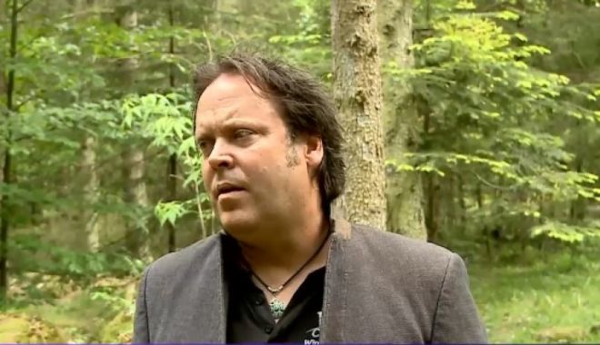 Charlie Ottley a fost tâlhărit într-un parc din România. "Jurnalistului britanic i s-au furat echipamente esenţiale"