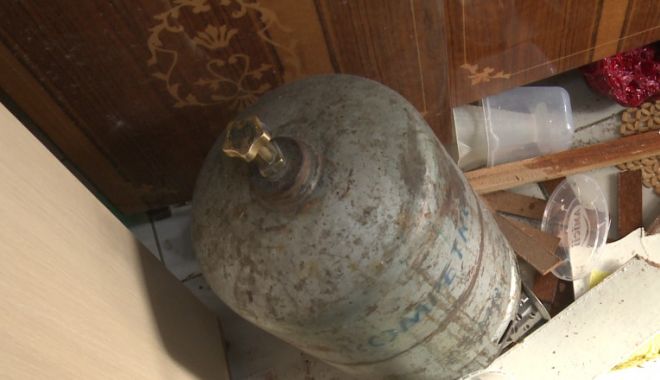 O butelie a explodat într-un bloc în Medgidia - ptc4mczoptq0mczoyxnoptg2zwrmymi1-1700500843.jpg