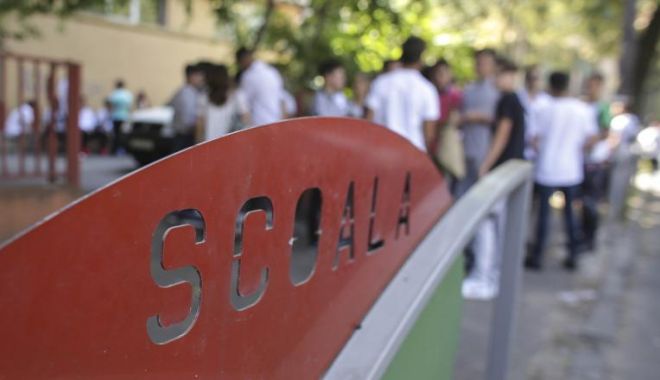 Consiliul Național al Elevilor: Măsurile privind începerea anului școlar sunt complet incoerente - ptq0mczoyxnopta4zjllmtrhyjm2zwvk-1597494839.jpg