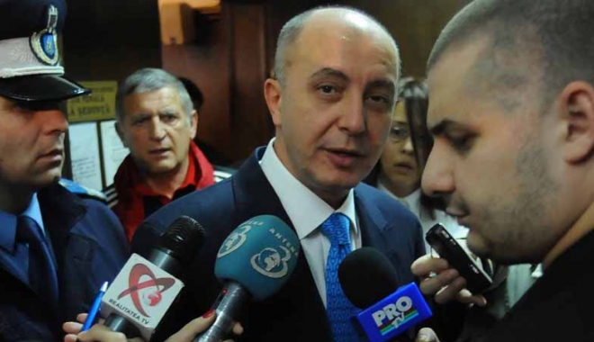 Zi decisivă pentru miliardarul Puiu Popoviciu. Procurorii au cerut 14 ani de detenție - puiupopoviciu-1465467666.jpg