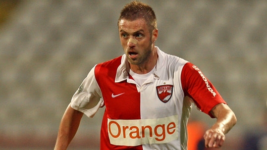 Fotbal / Cristian Pulhac a semnat cu Petrolul - pulhac-1448034551.jpg