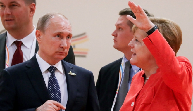 Merkel și Putin, discuție la telefon despre Coreea de Nord - putin-1505144745.jpg