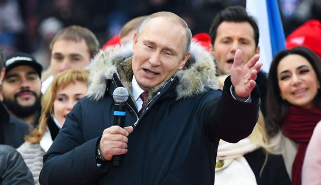 Rusia / Vladimir Putin a fost reales președinte cu peste 70 la sută din voturi - putin-1521400769.jpg