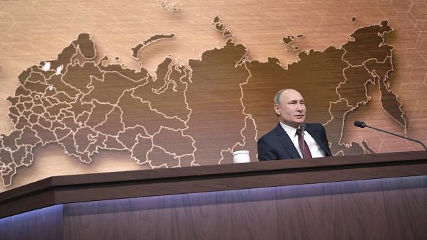 DE NECREZUT! Putin propune limitarea mandatelor prezidențiale - putin-1576762032.jpg