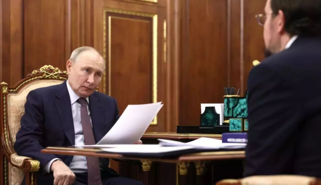 Reacţia MAE, după ce Putin a declarat că a invadat Ucraina pentru că NATO s-a extins în România - putin-1746615202.jpg