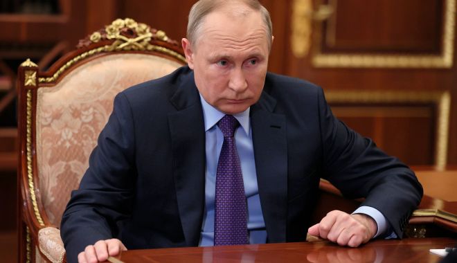 Vladimir Putin participă la exercițiile Vostok-2022 din Extremul Orient rus - putindeplasare-1662485700.jpg