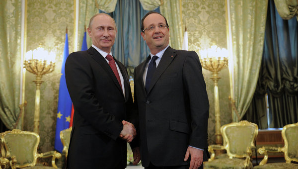 Hollande se întâlnește cu Putin sâmbătă după-amiaza la Moscova - putinsihollande-1417858026.jpg