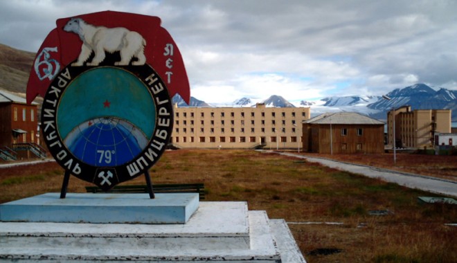 Pyramiden, orașul părăsit - pyramiden-1350826376.jpg