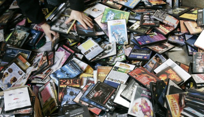 Cele mai PIRATATE filme ale săptămânii - r191340720737-1386671722.jpg