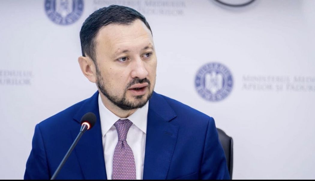 Ministrul Fechet spune că doreşte ca mare parte a sumei programului Rabla la tractoare să rămână în România