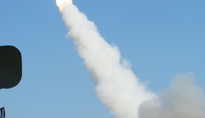 Israelul testează un sistem antirachetă cu raze laser - racheta-1392396728.jpg