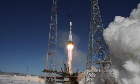 VIDEO / Rusia a lansat o capsulă de aprovizionare Progress spre ISS - racheta-1487769054.jpg