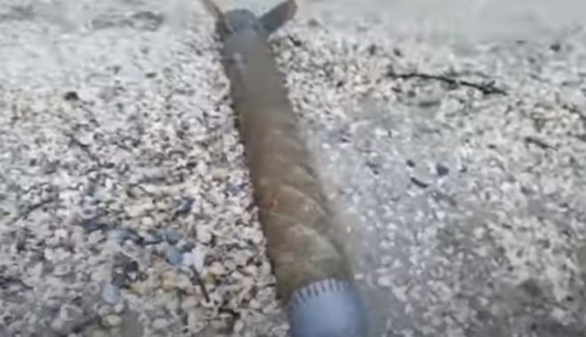 Bucată de rachetă, gasită pe plajă, lângă Tulcea. FNR: 
