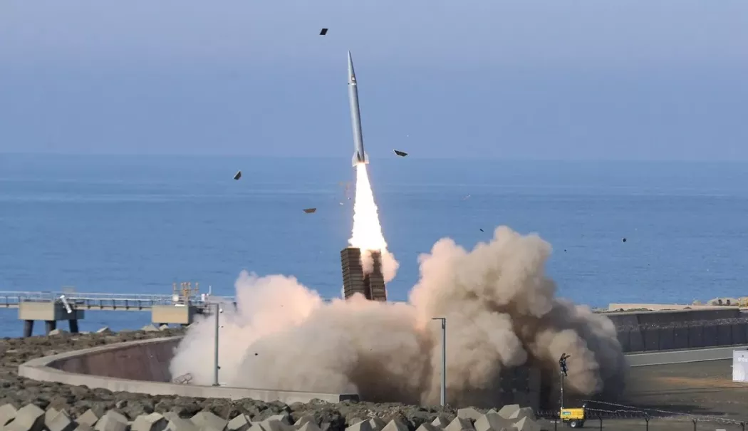Al doilea atac al Iranului asupra NATO. Rachetă balistică doborâtă în spațiul aerian al Turciei - racheta-1773061841.webp