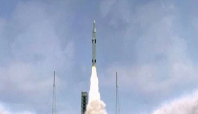 VIDEO:NASA proiectează o navetă ce va putea transporta oameni pe Marte - rachetanasa18539400-1316072804.jpg