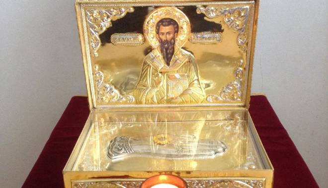 Moaștele Sfântului Vasile cel Mare, aduse la biserica 